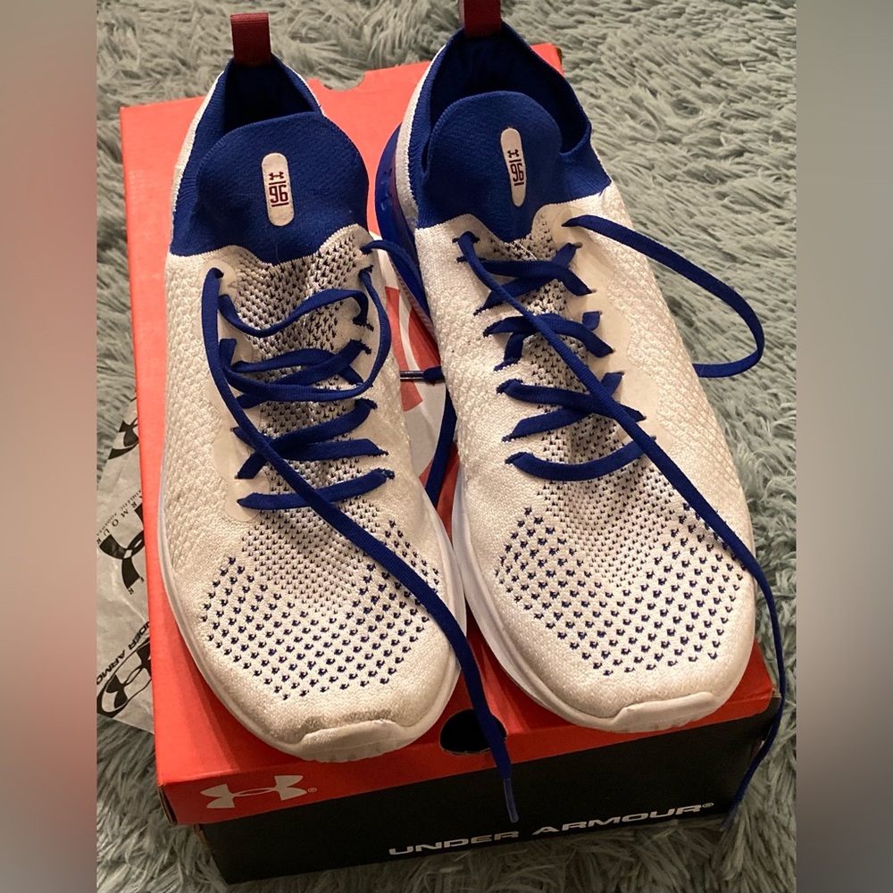 Under Armour White and Blue Flow Velocity Running Shoes with Bluetooth